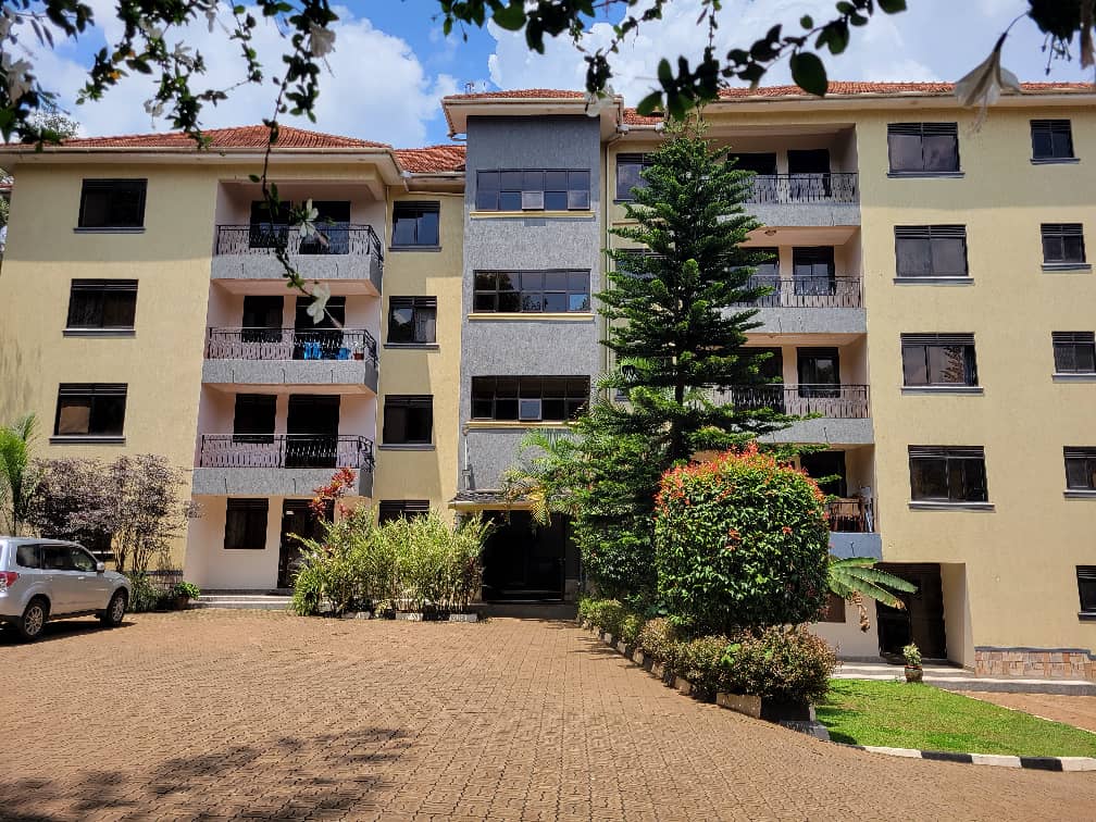 Kololo Skyline 3BR Penthouse - furnished Airbnb apartment in Kololo, Kampala